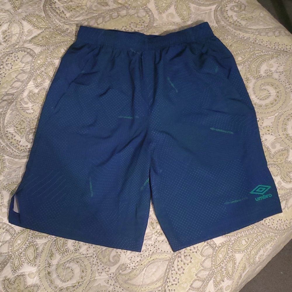 Umbro boys shorts